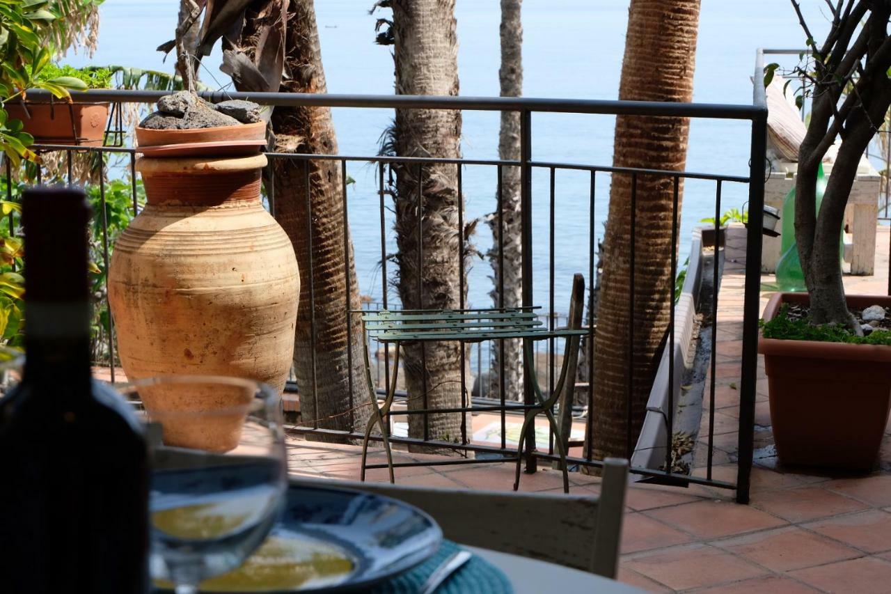 Villa Cavallaro Aci Trezza Buitenkant foto