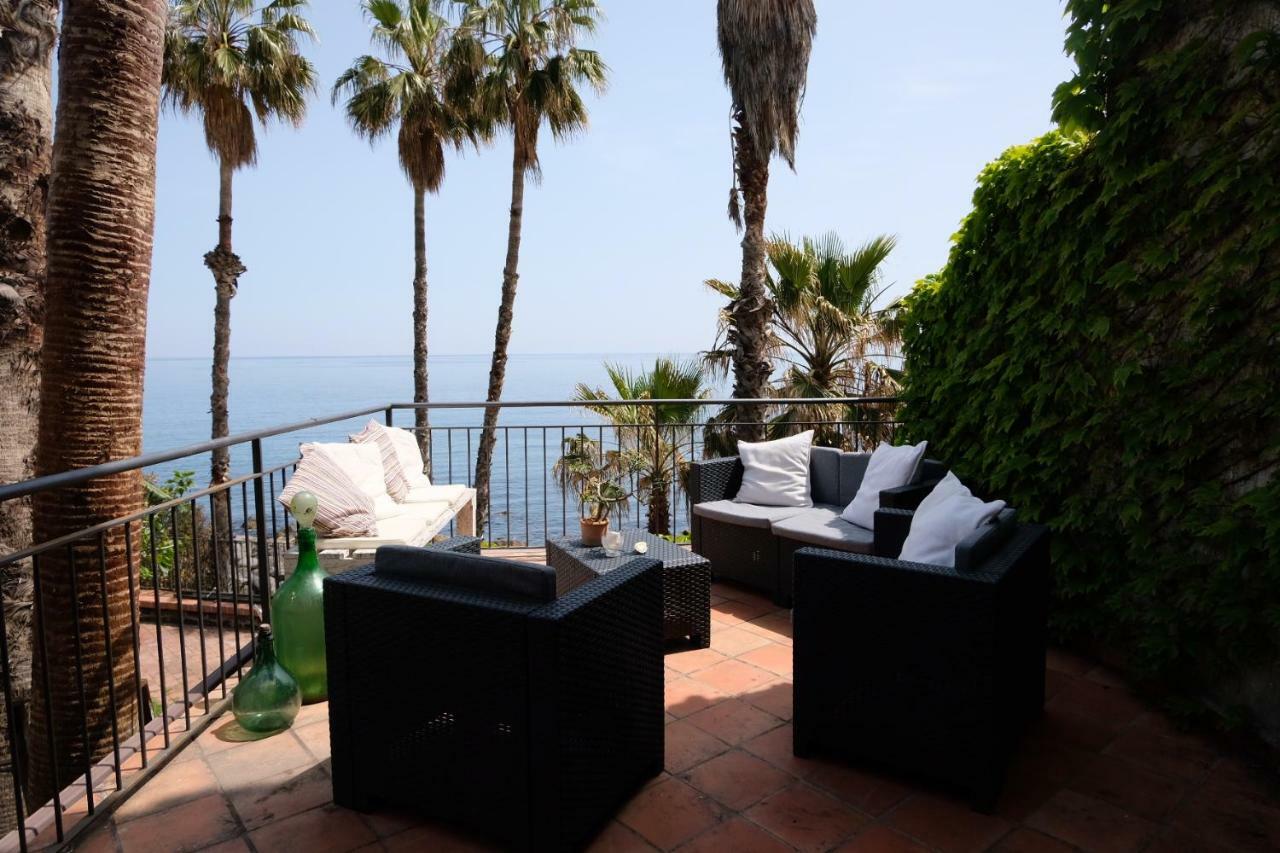 Villa Cavallaro Aci Trezza Buitenkant foto