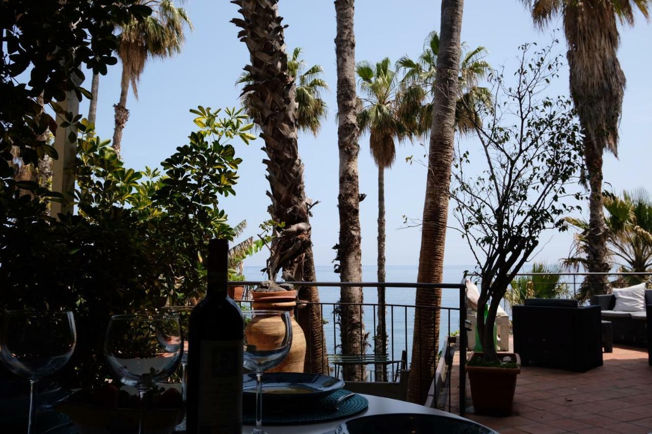 Villa Cavallaro Aci Trezza Buitenkant foto
